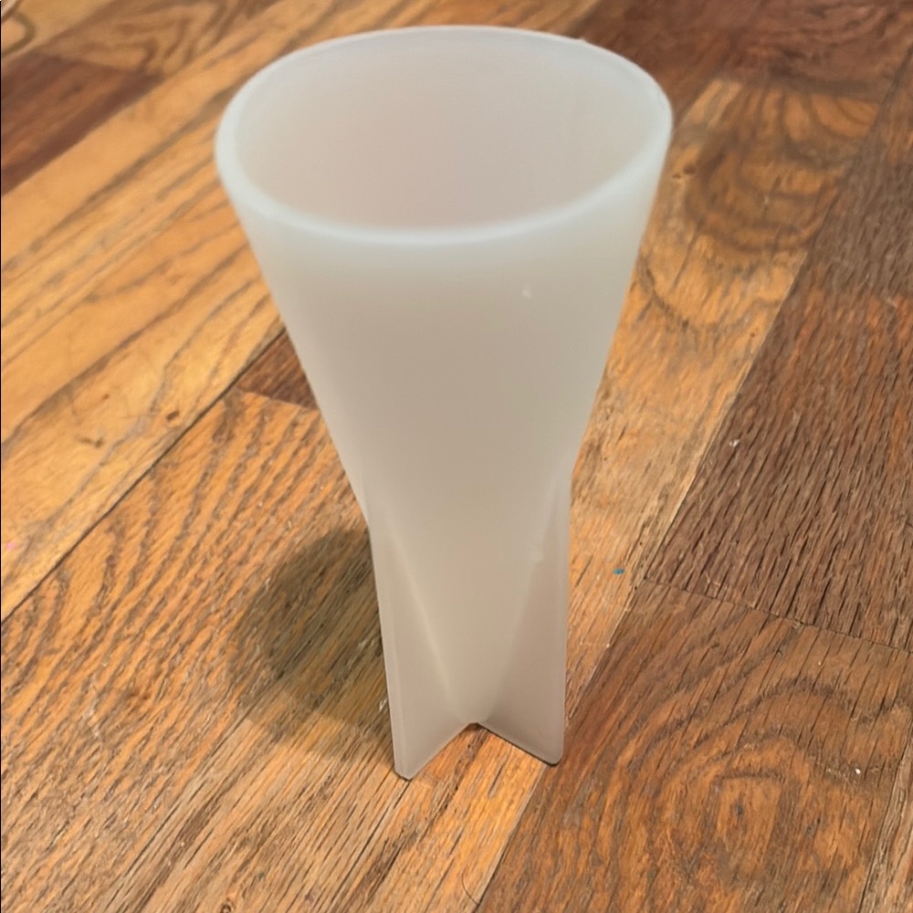 Gently used ring holder resin mold